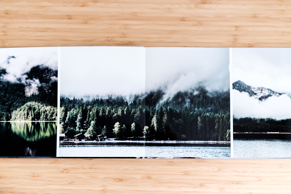 Eine Doppelseite des Fotobuchs -Die Bindung überzeugt