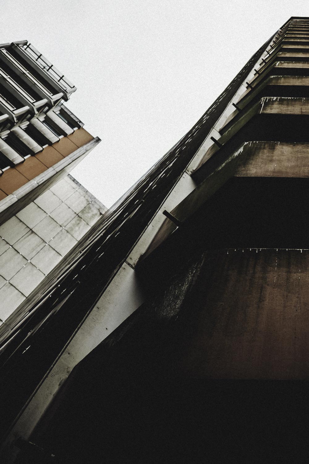 Symmetrie und Monotonie vereint