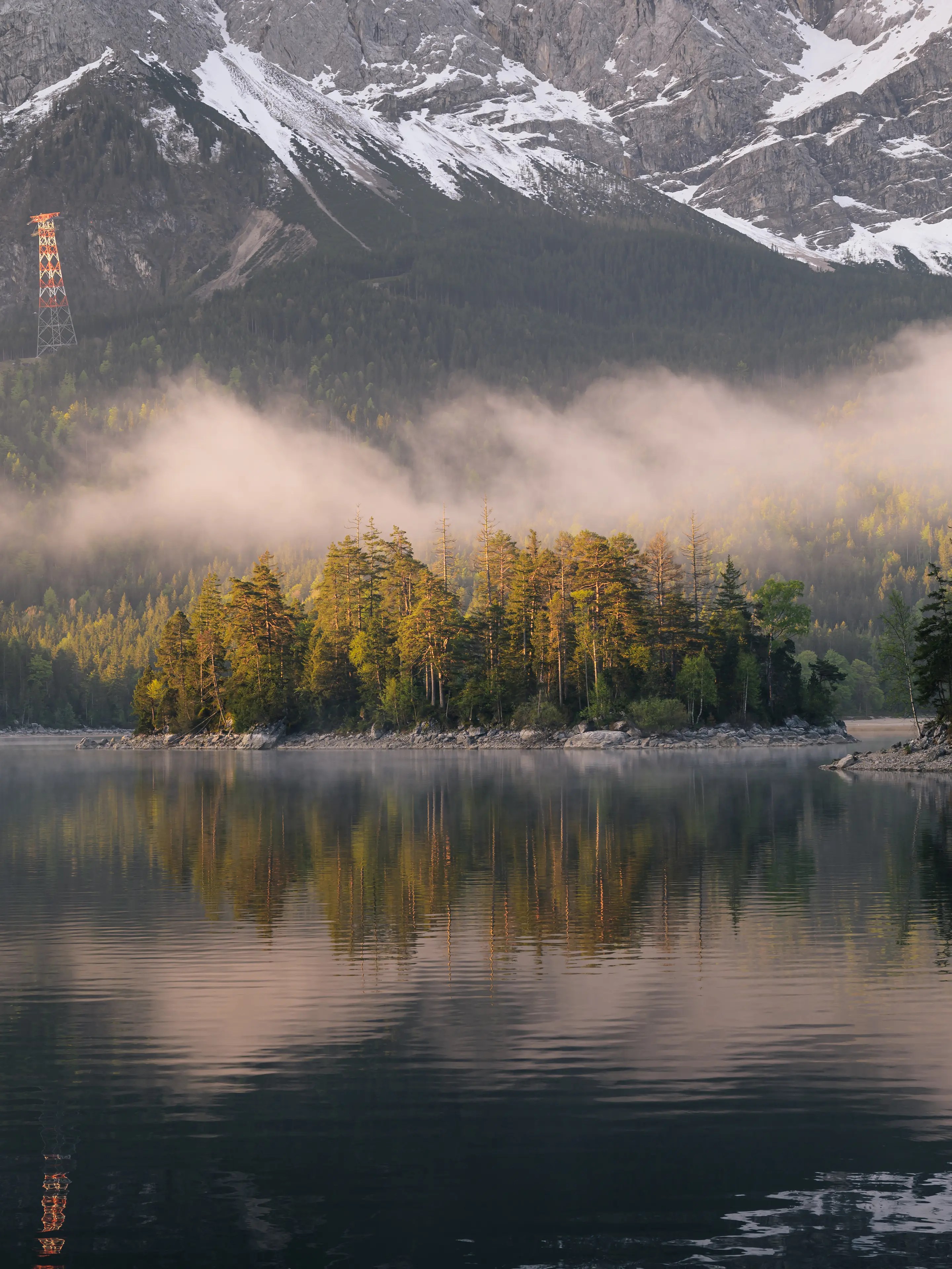 Blick auf die Sasseninsel im Morgenlicht.