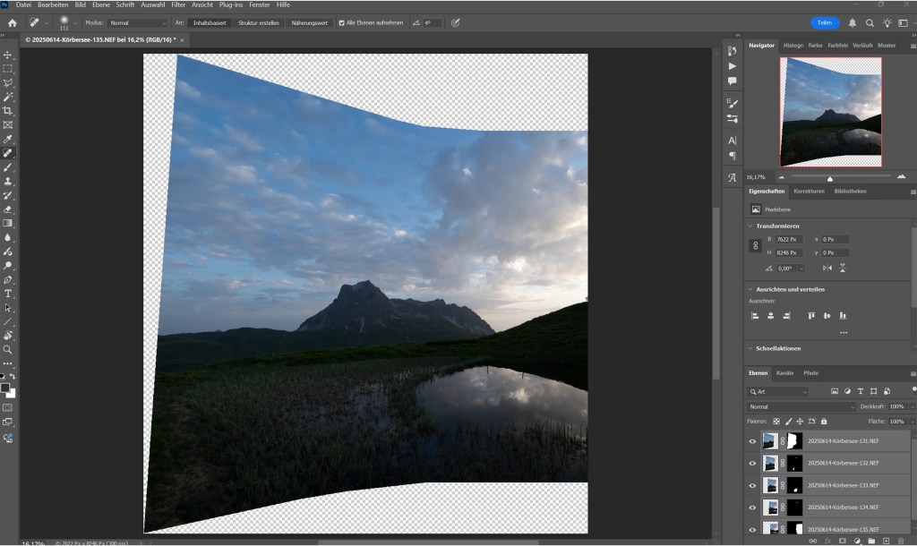 Die Oberfläche von Adobe Photoshop mit der Oberfläche zum Erstellen eines Panoramas.