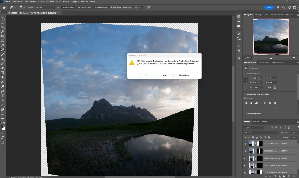 Die Oberfläche von Adobe Photoshop mit der Oberfläche zum Erstellen eines Panoramas.