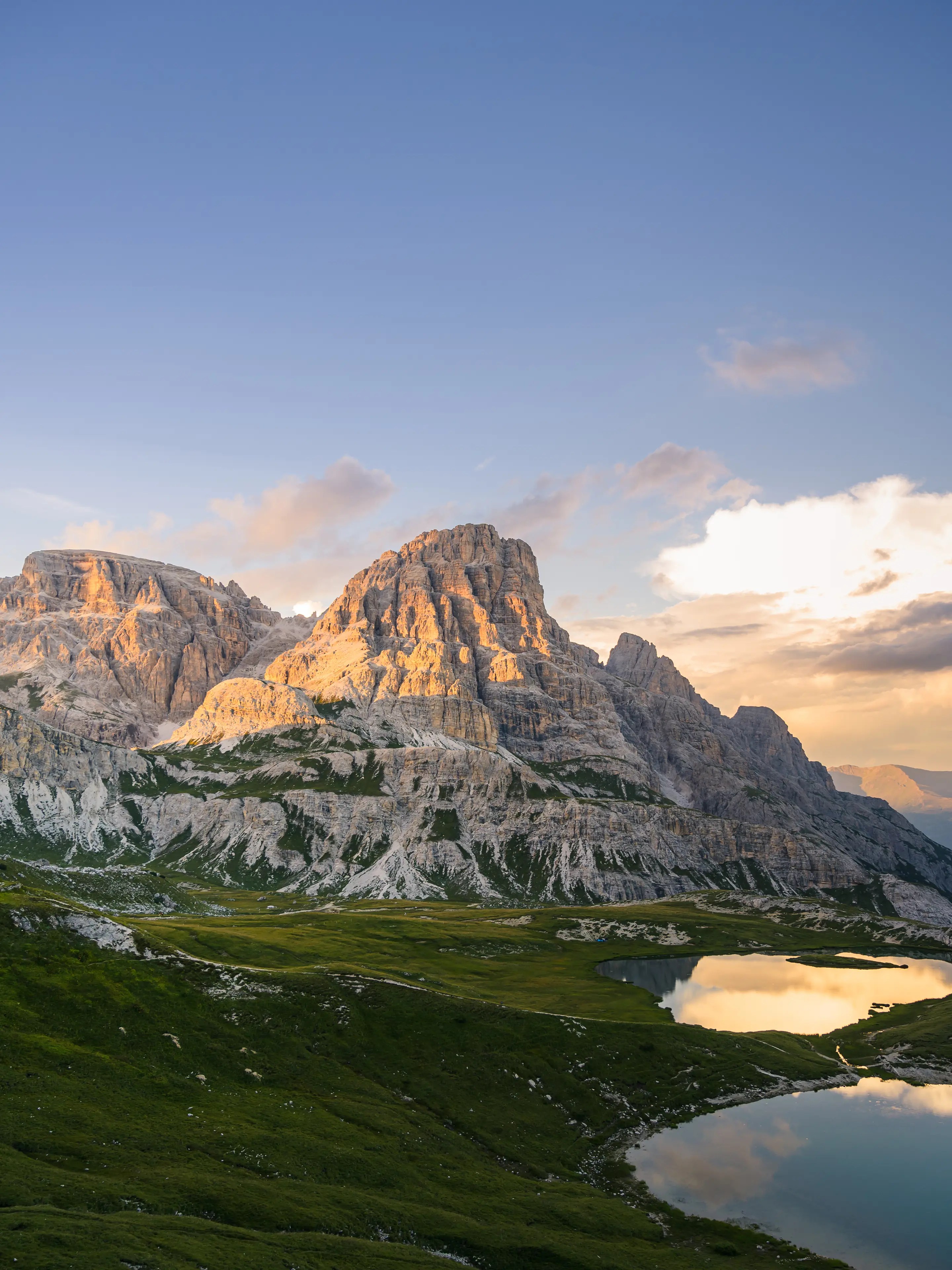 Blick auf die Sextner Dolomiten oberhalb der Bödenseen.