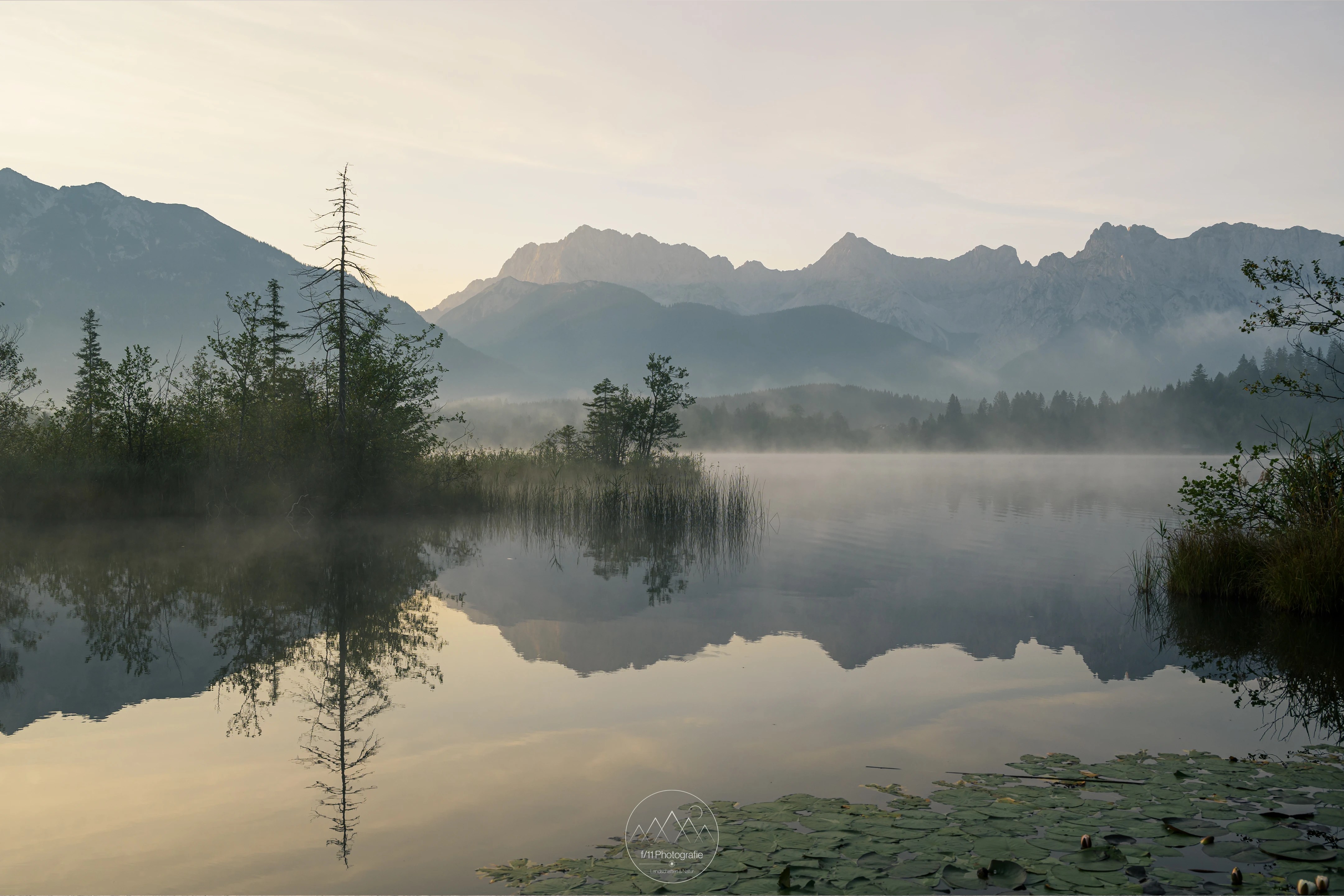 Sonnenaufgang am Barmsee, egal ob im Frühling, Sommer, Herbst oder Winter, für mich lohnt sich eine Fototour fast immer.
