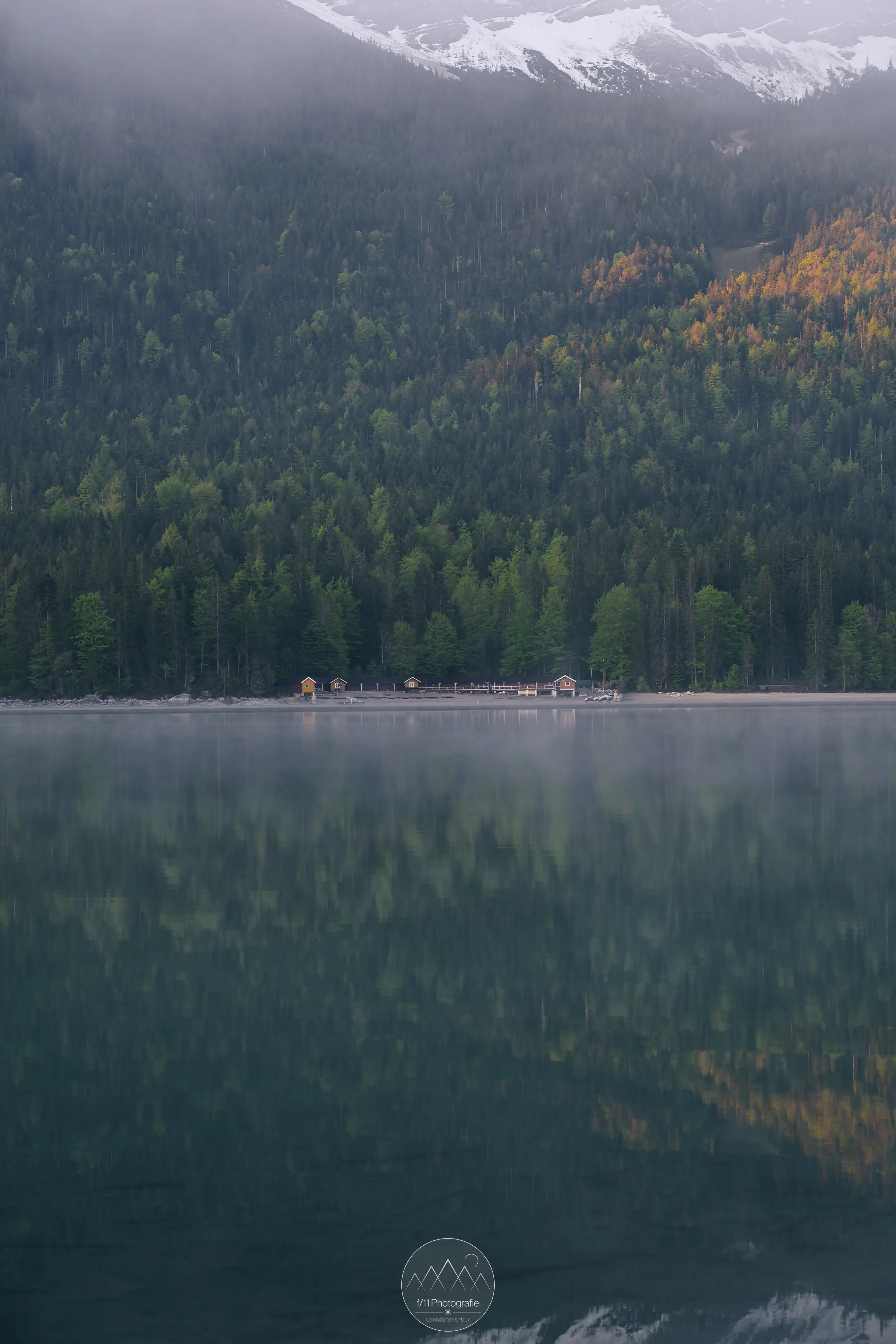 Am gegenüberliegenden Ufer gibt es einige lohnende Motive zu entdecken.