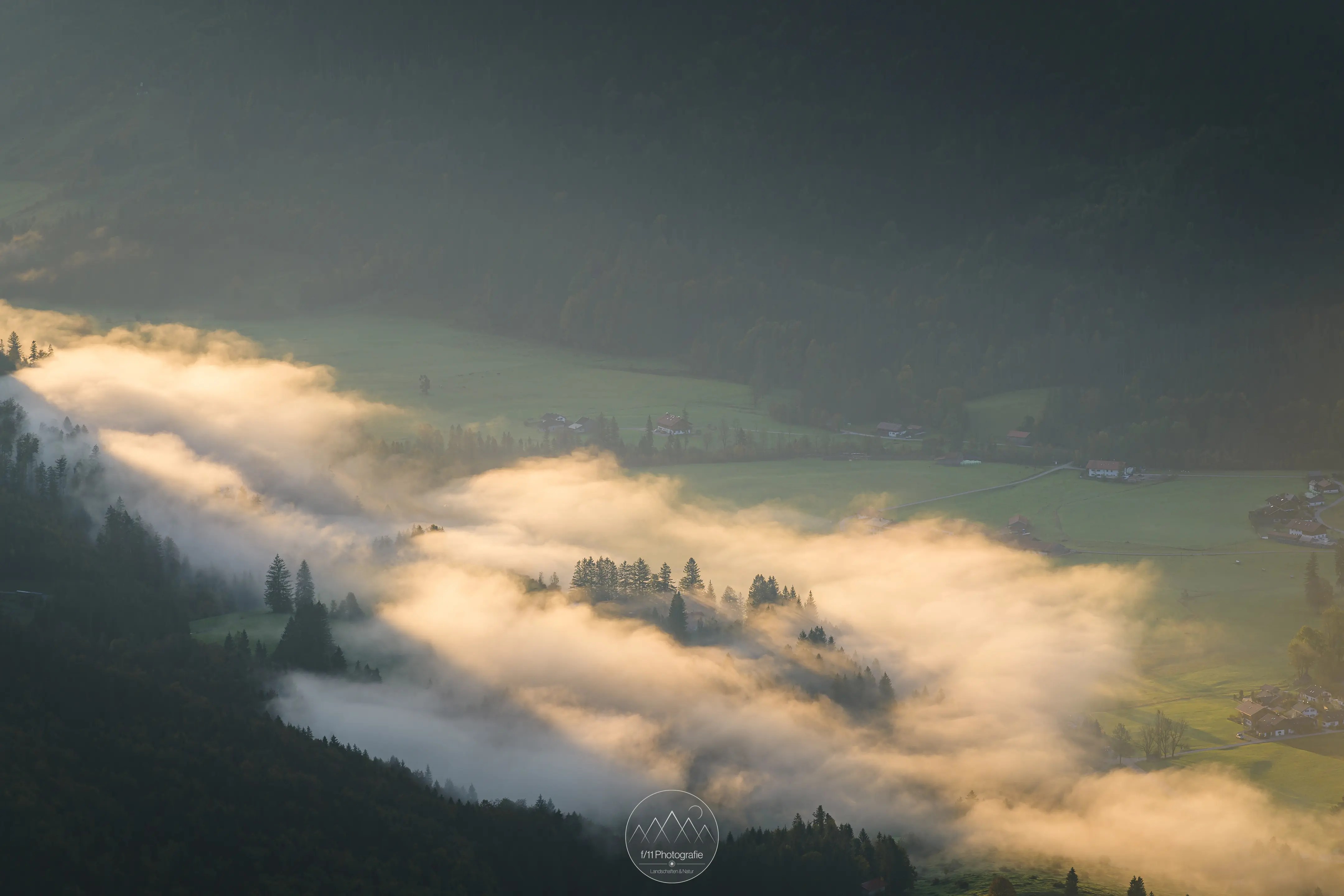 Im Tal gibt es bei den passenden Bedingungen viele Details zu entdecken.