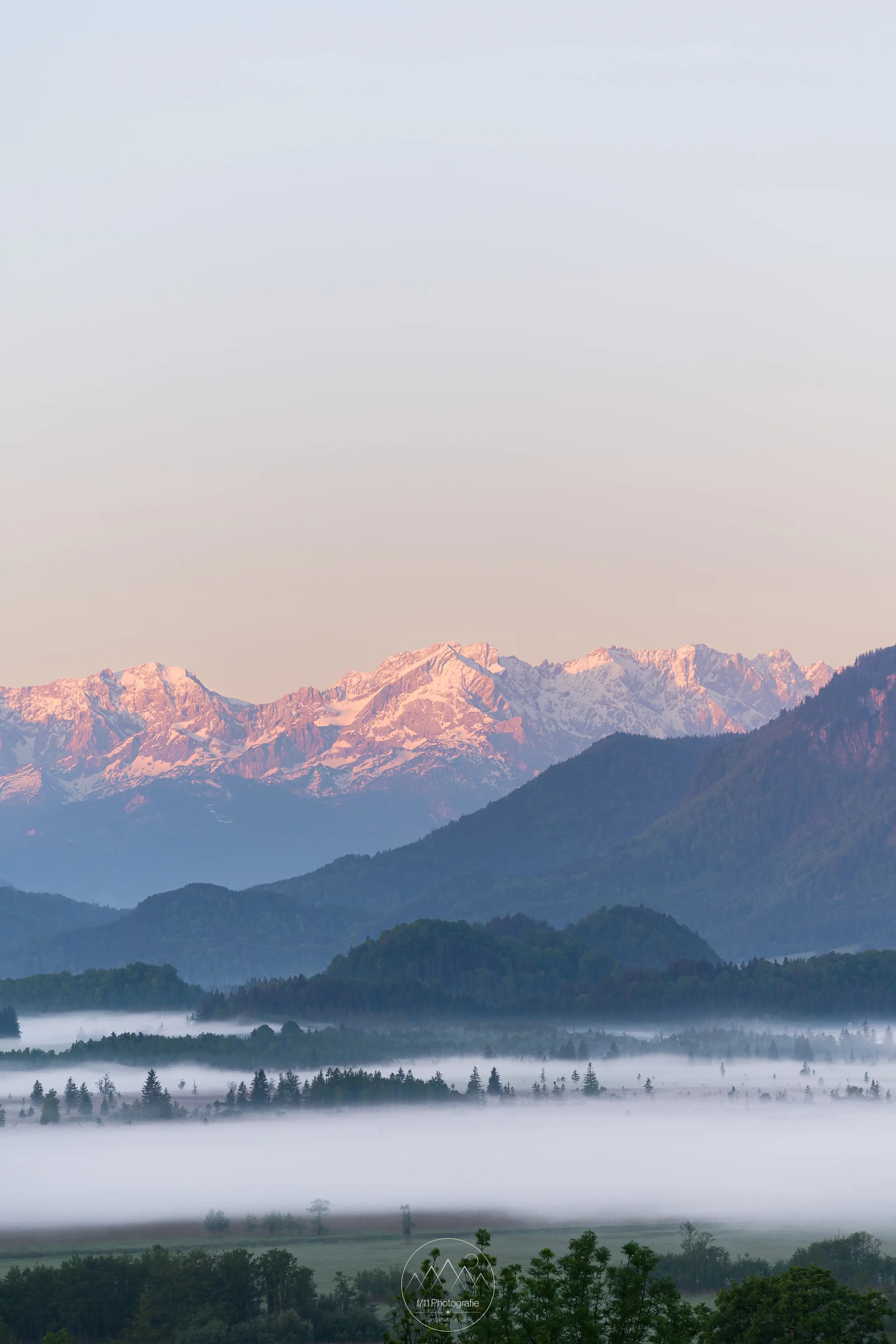 Aber auch der Blick über das Moos in Richtung Garmisch ist ein schönes Motiv.